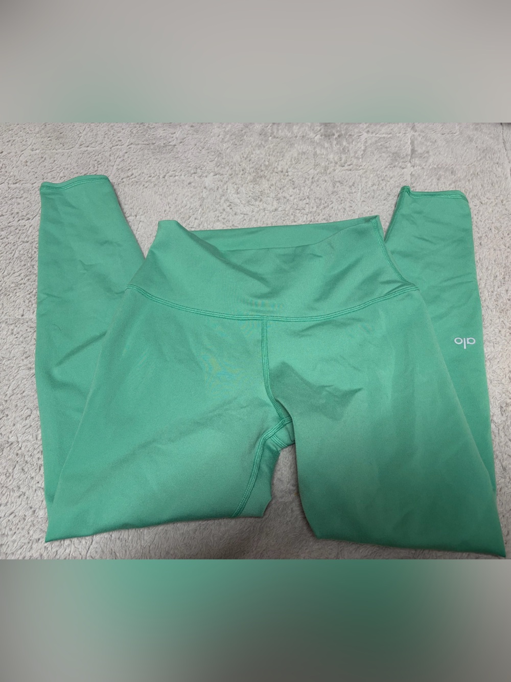 ALO Yoga Leggings in Mint
